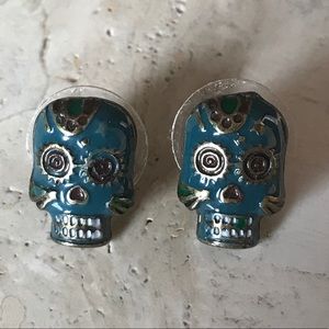 Teal Scull Halloween stud earrings